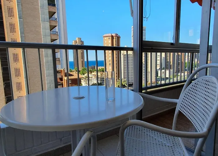 Edificio Karola Playa Levante